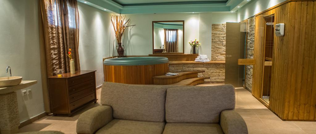 Nostos Hotel Káto Loutrákion Kültér fotó