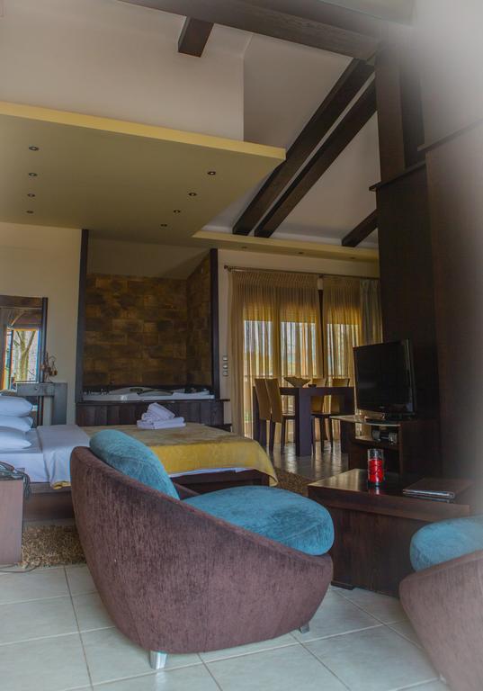 Nostos Hotel Káto Loutrákion Kültér fotó