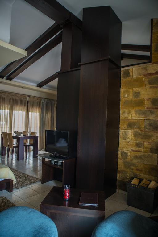Nostos Hotel Káto Loutrákion Kültér fotó