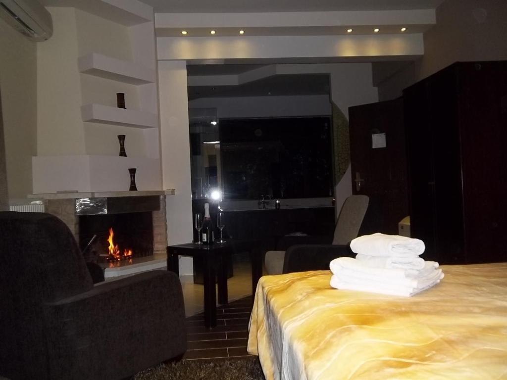 Nostos Hotel Káto Loutrákion Szoba fotó